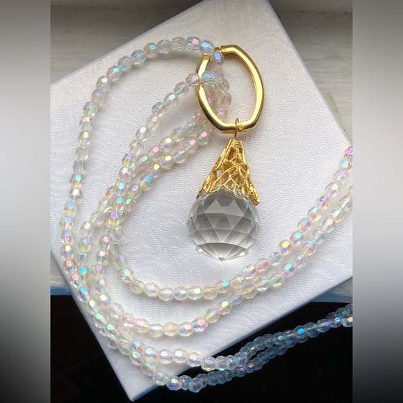 ❤️‍🔥 Vintage Crystal teardrop Necklace 🏵 - Picture 6 of 9